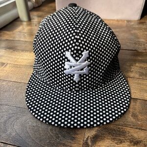 Never worn zoo York cap